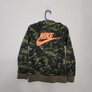 Nike Green Camouflage Boys Hooded Sweatshirt Size 5 Small